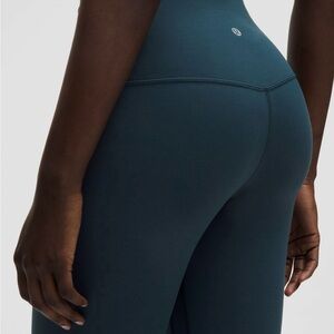 Lululemon Wunder Train HR Tight 25”